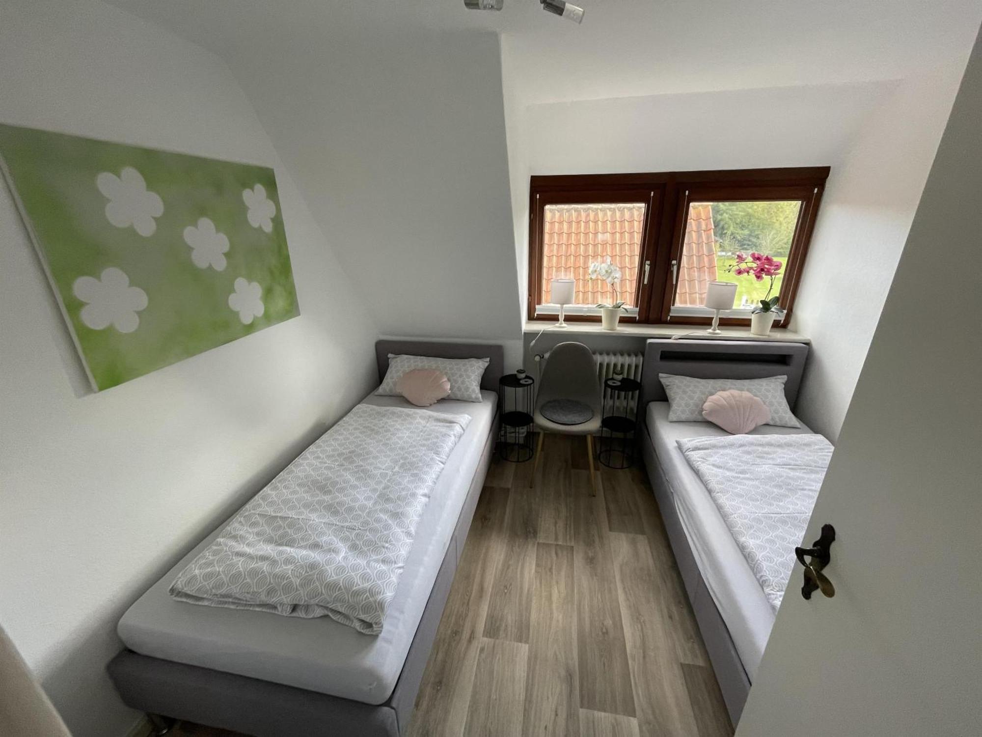 Ferienwohnung Alice Burhave Exteriör bild