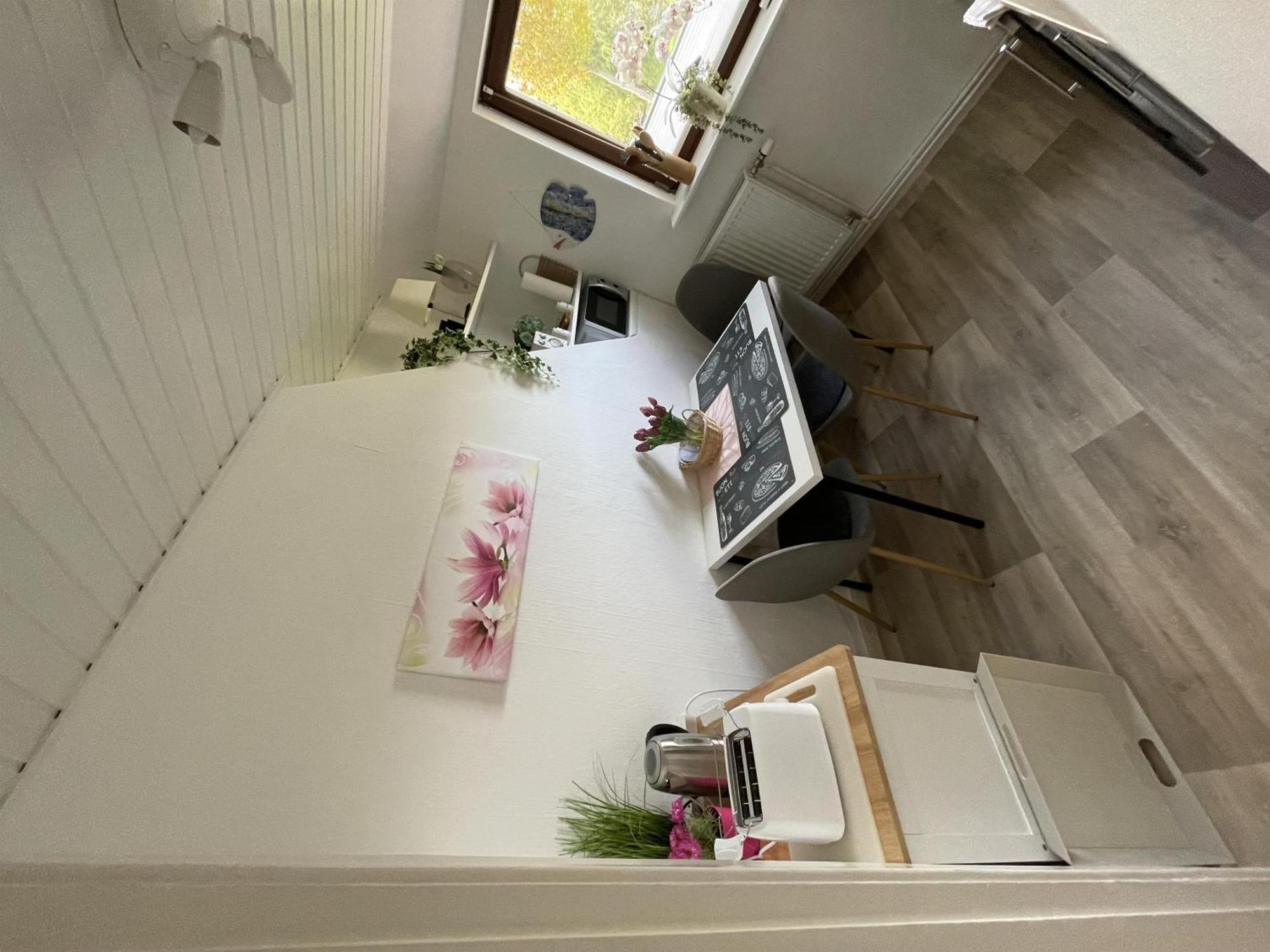 Ferienwohnung Alice Burhave Exteriör bild